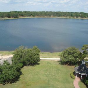 Chipley Park Fishing **made 1 listing**
