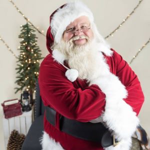 Prine Orthodontics Cookies and Photos with Santa