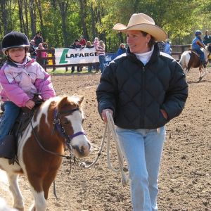 Western Pleasure Riding Stable: Pony Party